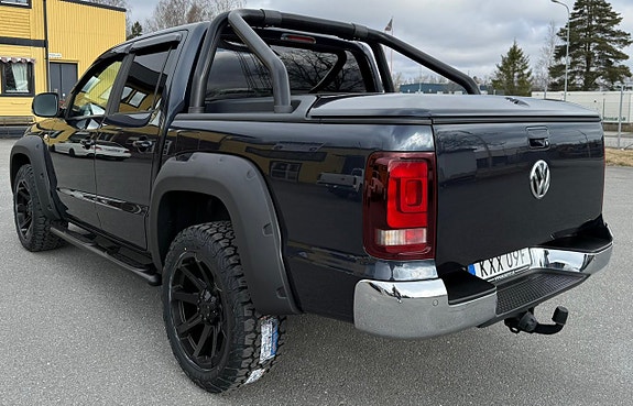 Volkswagen Amarok 7 of 22