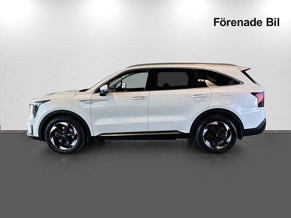Kia Sorento 4 of 20