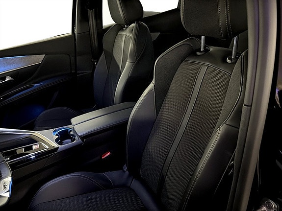 Peugeot 3008 5 of 5