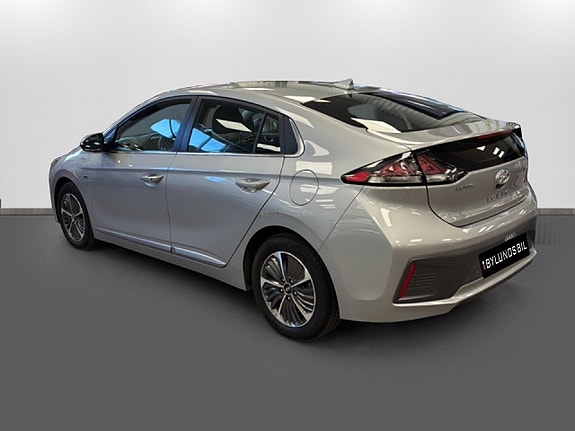 Hyundai IONIQ 6 of 14
