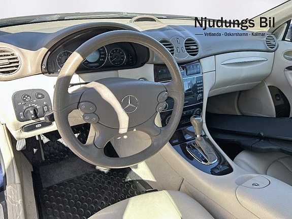 Mercedes-Benz CLK200 7 of 11