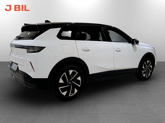 Opel Grandland 3 of 5