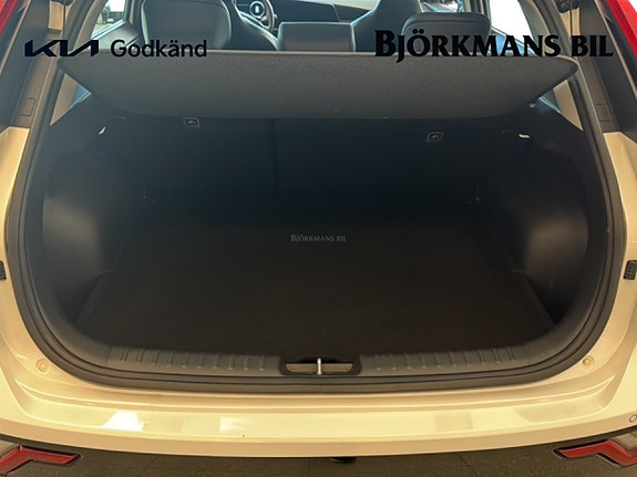 Kia Niro 14 of 14