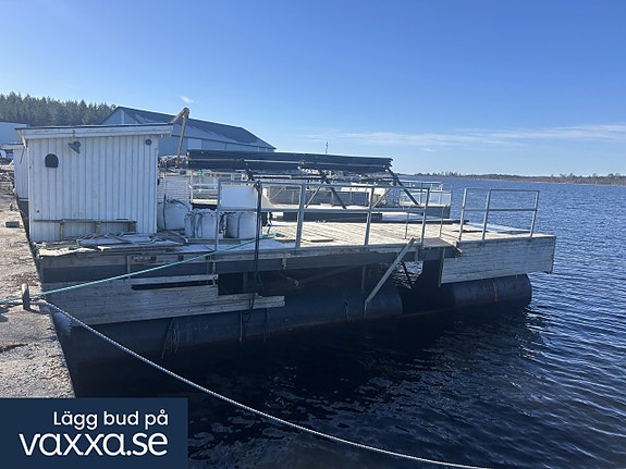 Ponton/Pråm för flytande uteservering