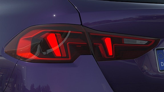 BMW 120 7 of 12