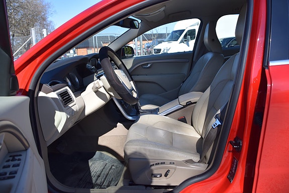 Volvo V70 8 of 23