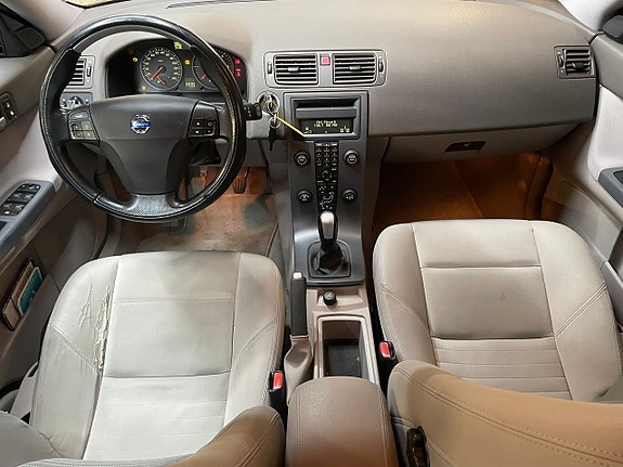 Volvo V50 8 of 12