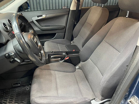 Audi A3 8 of 14