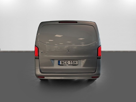 Mercedes-Benz eVito Tourer 5 of 5
