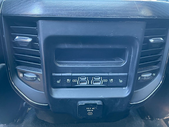Dodge RAM 14 of 17