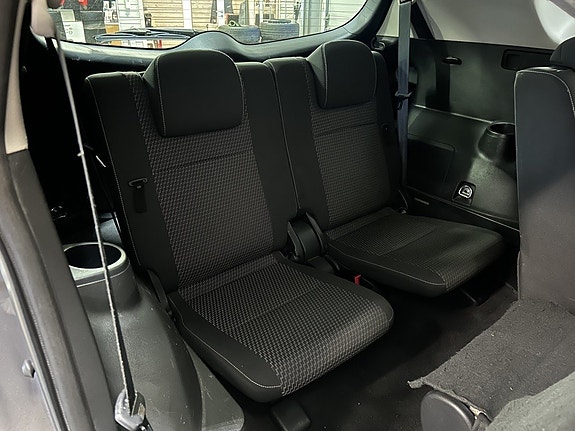 Toyota Verso 16 of 27
