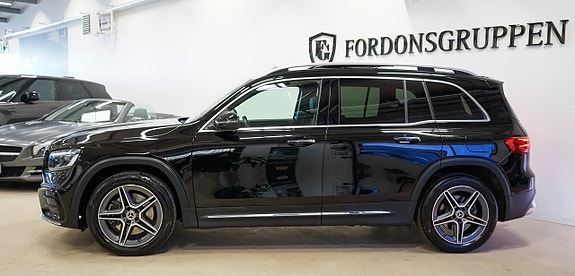 Mercedes-Benz GLB220 d 4 of 5