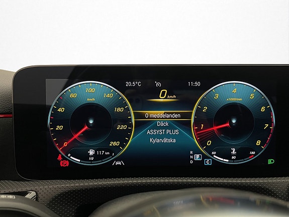 Mercedes-Benz A200 16 of 30