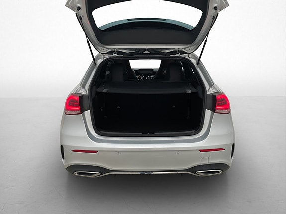 Mercedes-Benz A200 28 of 30