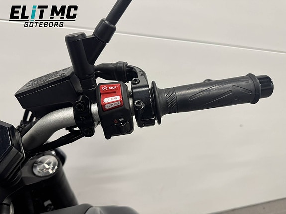 Yamaha MT07 | Moms 17 of 19