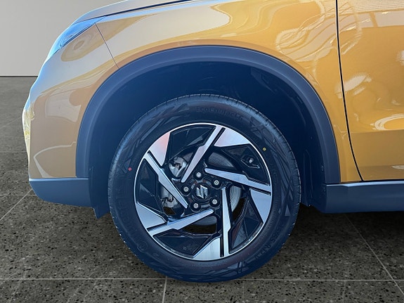 Suzuki Vitara 15 of 15