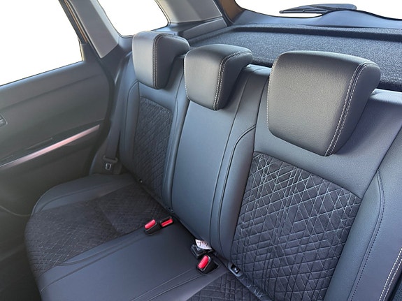 Suzuki Vitara 13 of 15