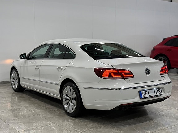 Volkswagen CC 3 of 5