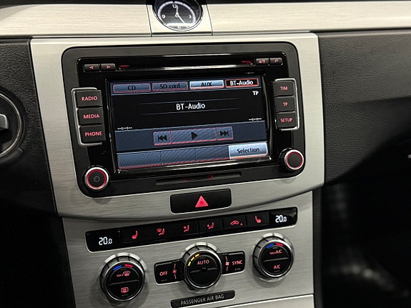 Volkswagen CC 15 of 21