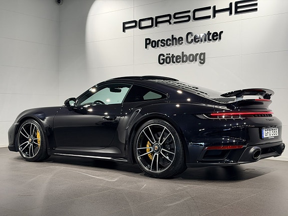 Porsche 911 Turbo S 5 of 5