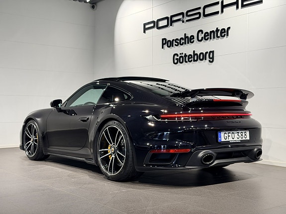 Porsche 911 Turbo S 6 of 30