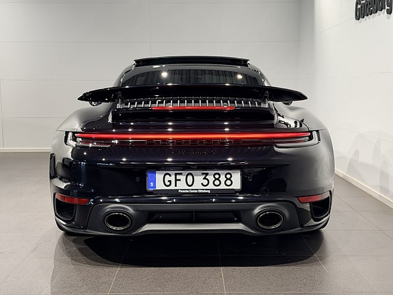 Porsche 911 Turbo S 7 of 30