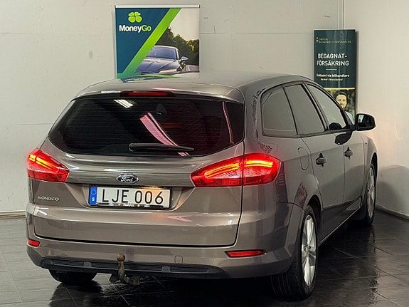 Ford Mondeo 4 of 5