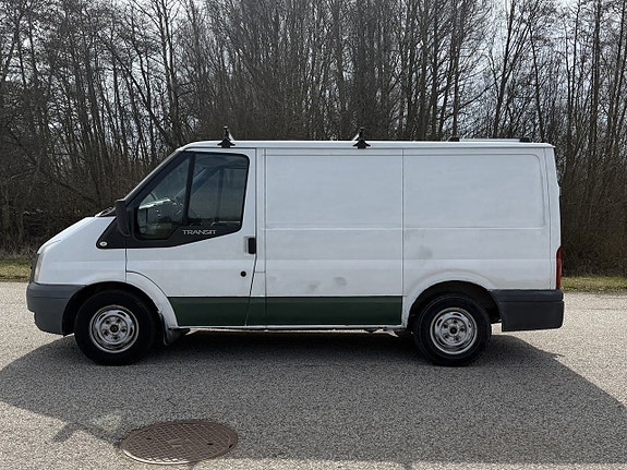 Ford Transit 4 of 5