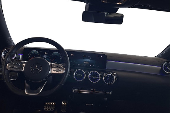 Mercedes-Benz CLA250 e 8 of 12