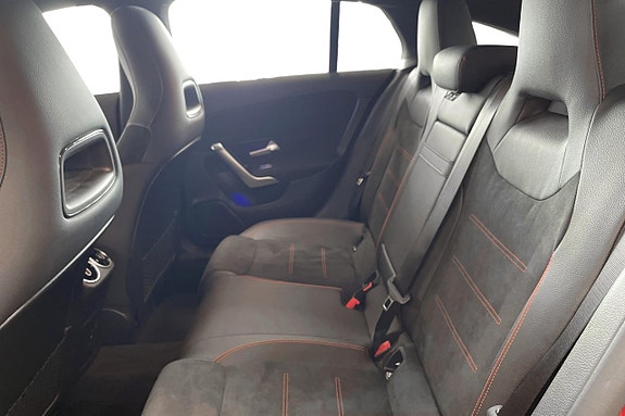 Mercedes-Benz CLA250 e 10 of 12