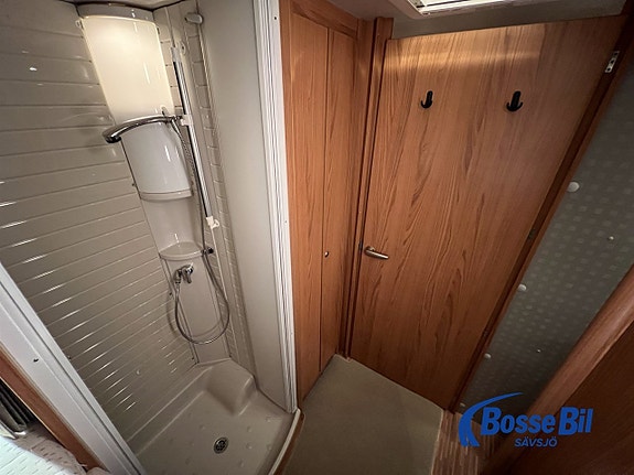 Bürstner Elegance I 821 Ac bodel / solcell / kamkedja 14 of 19