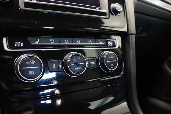 Volkswagen Golf I 17 of 21