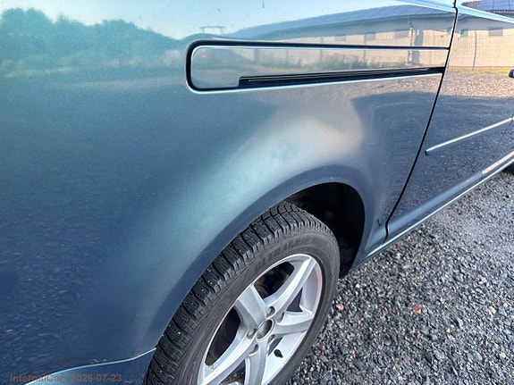 Volkswagen Caddy Maxi 21 of 23