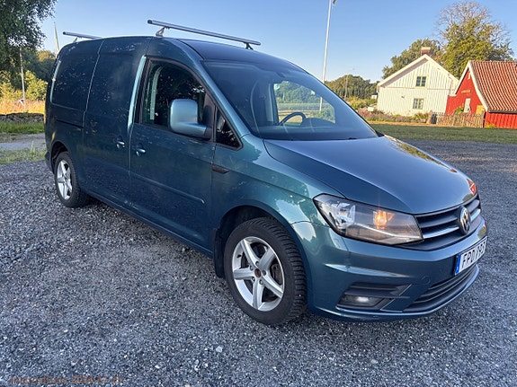 Volkswagen Caddy Maxi 3 of 5