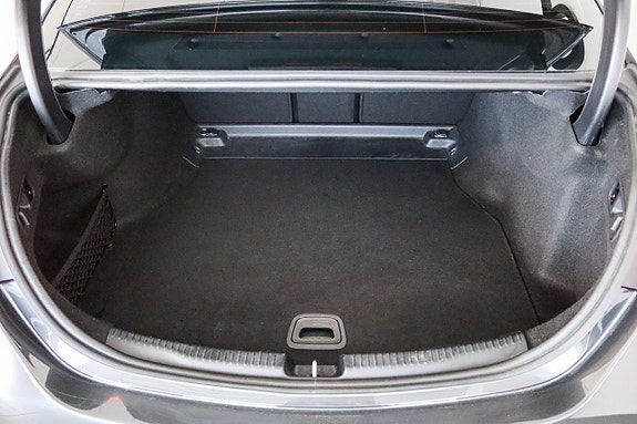 Mercedes-Benz C220 d 16 of 18