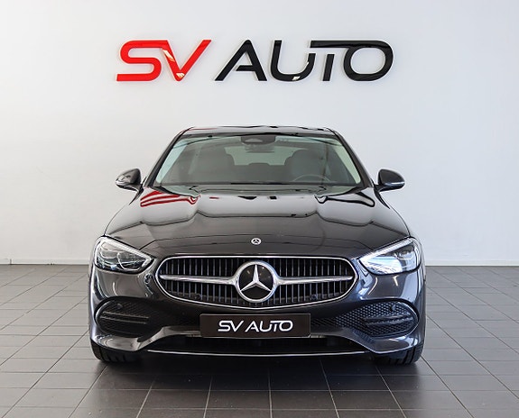 Mercedes-Benz C220 d 2 of 5