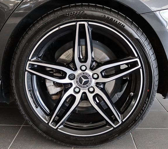 Mercedes-Benz C220 d 18 of 18