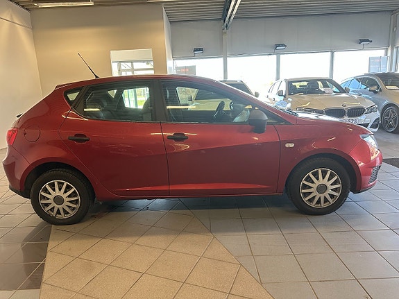 Seat Ibiza 2 of 5