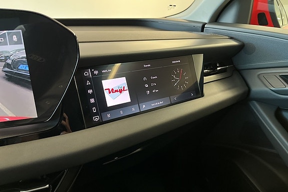 Audi Q6 e-tron 16 of 20