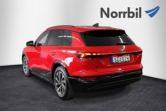 Audi Q6 e-tron 5 of 5