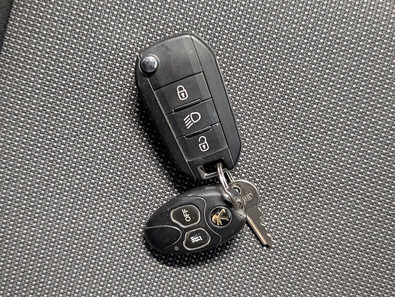 Peugeot Expert 22 of 22