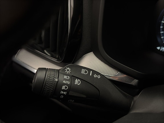 Volvo V60 24 of 27