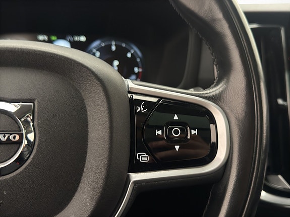 Volvo V60 15 of 27