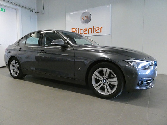 BMW 330e 4 of 20