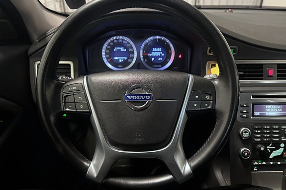 Volvo V70 5 of 5