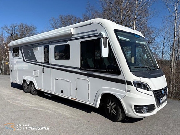 Knaus Sun I 900 LEG -EP Hydrauliska stödben / Automat