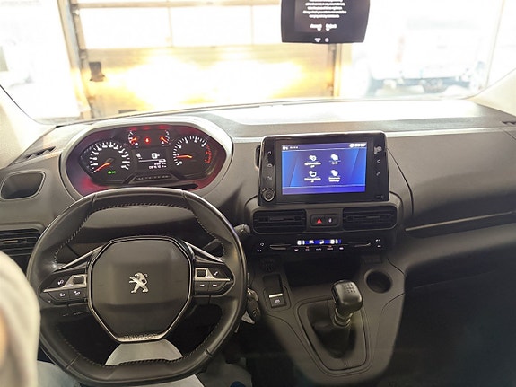 Peugeot Partner 6 of 10