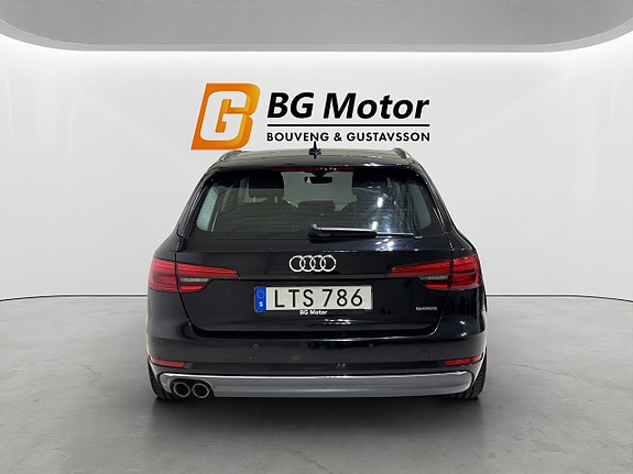 Audi A4 5 of 5