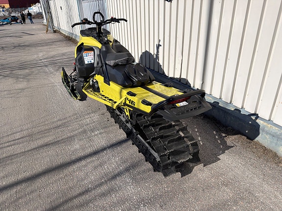 Ski-Doo Freeride 146" 850 E-tec Moms! 4 of 4