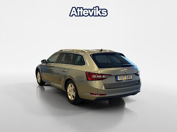 Skoda Superb 5 of 5